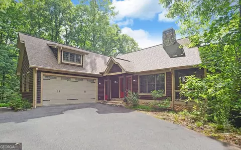 216 Hightower Rdg, Hiawassee, GA 30546