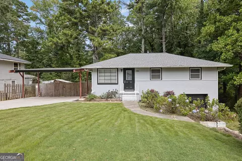 2372 Woodland Dr NW, Kennesaw, GA 30152