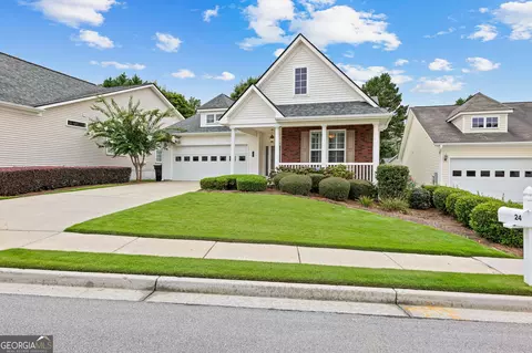 24 Hampshire Ln, Newnan, GA 30265