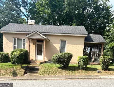 385 Fort St NE, Marietta, GA 30060