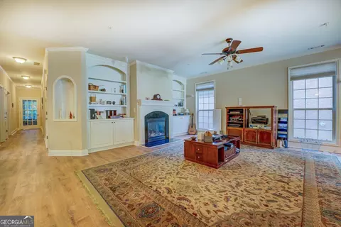 10155 Malcolm Dr, Covington, GA 30014 photo 6