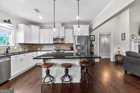 Kitchen - 131 Jandale Dr, Lagrange, GA 30241 photo 1 of 5