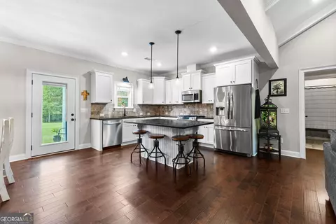 Kitchen - 131 Jandale Dr, Lagrange, GA 30241 photo 5 of 5