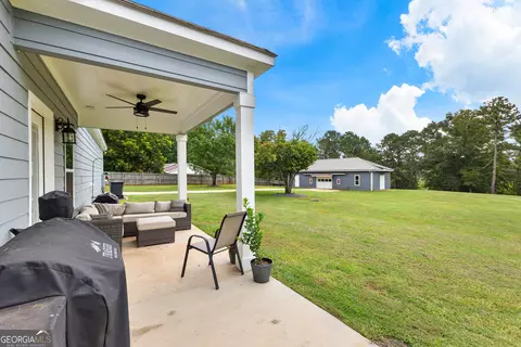 Exterior - 131 Jandale Dr, Lagrange, GA 30241 photo 5 of 9