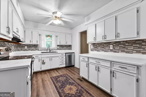 100 Jandale Dr, Lagrange, GA 30241 photo 6