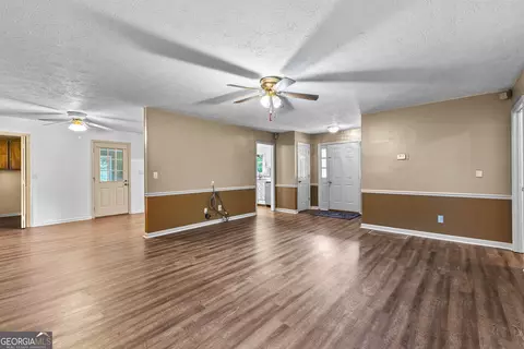 100 Jandale Dr, Lagrange, GA 30241 photo 12