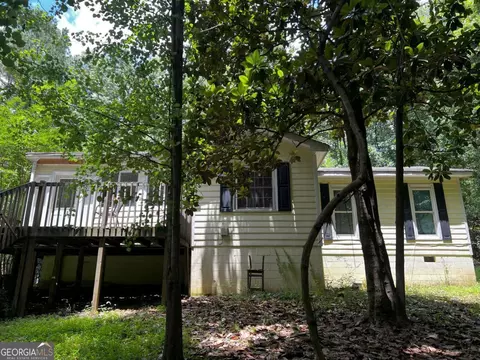 7362 Cross Creek Dr SE, Acworth, GA 30102