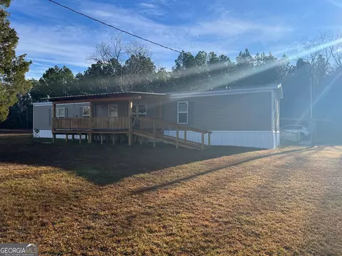 2836 Walnut St, Cadwell, GA 31009