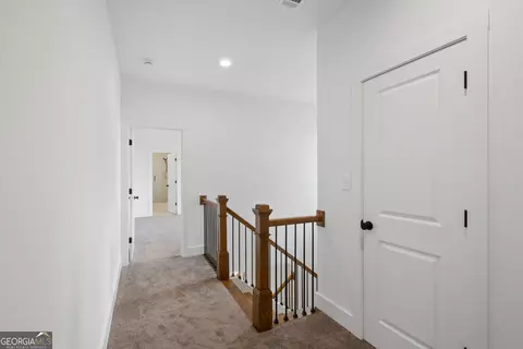 Entry Way - 110 Forest Overlook Dr, Forsyth, GA 31029 photo 4 of 8