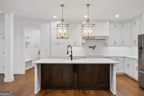 Kitchen - 110 Forest Overlook Dr, Forsyth, GA 31029 photo 1 of 3