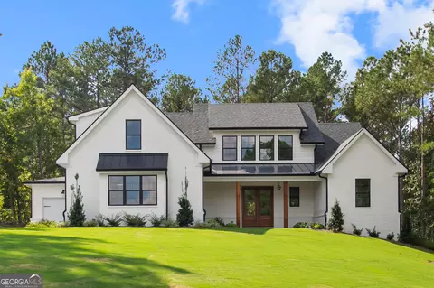 Exterior - 110 Forest Overlook Dr, Forsyth, GA 31029 photo 3 of 14