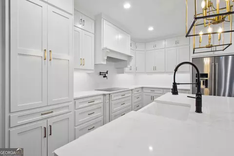 Kitchen - 110 Forest Overlook Dr, Forsyth, GA 31029 photo 3 of 3