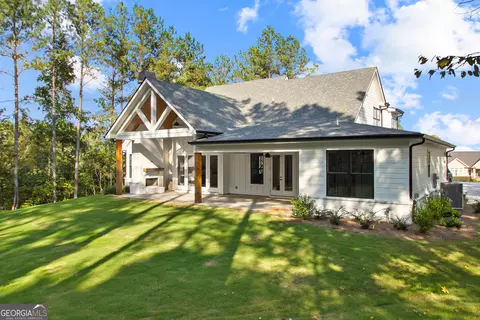 Exterior - 110 Forest Overlook Dr, Forsyth, GA 31029 photo 14 of 14