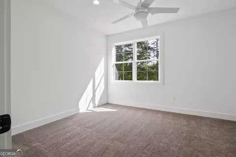 Bedroom - 110 Forest Overlook Dr, Forsyth, GA 31029 photo 6 of 9