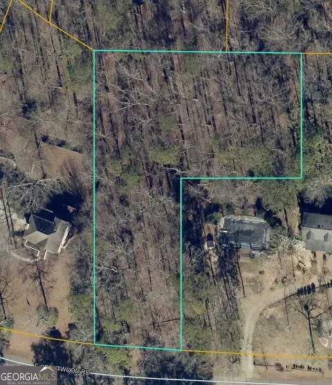 253 E Crestwood Rd, Tyrone, GA 30290