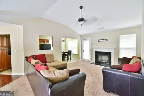 225 Lamar Ln, Covington, GA 30016 photo 3