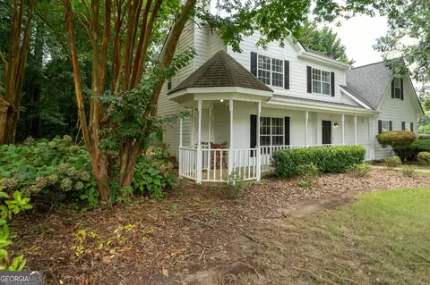 Exterior - 2161 Flowering Dr, Grayson, GA 30017 photo 9 of 9