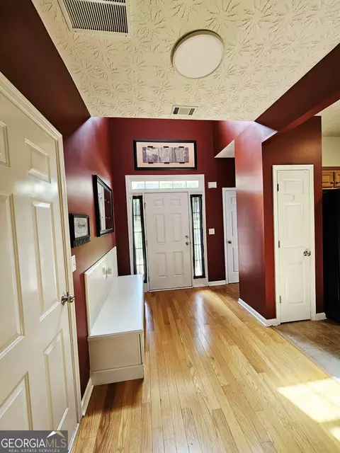 204 Sandstone Dr, Hampton, GA 30228 photo 2
