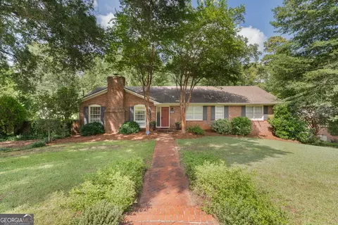 3085 Ashby Dr, Macon, GA 31204