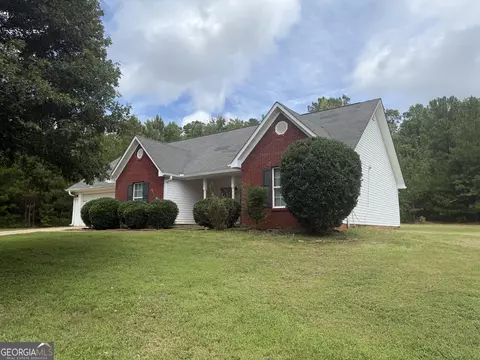 200 Oak Meadows Pl, Covington, GA 30016 photo 2