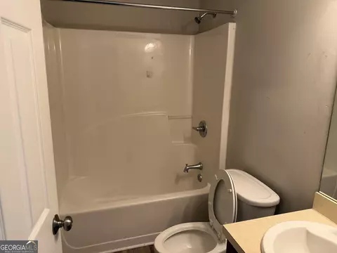 200 Oak Meadows Pl, Covington, GA 30016 photo 6