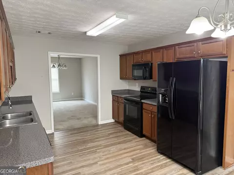 200 Oak Meadows Pl, Covington, GA 30016 photo 3