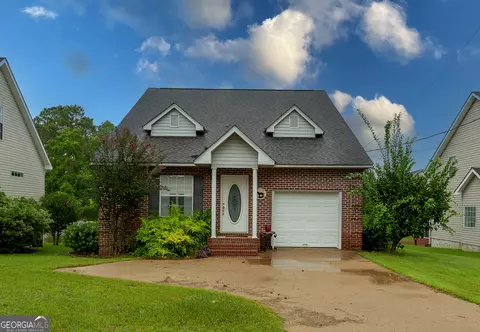 31 Crescent Cv, Thomasville, GA 31757