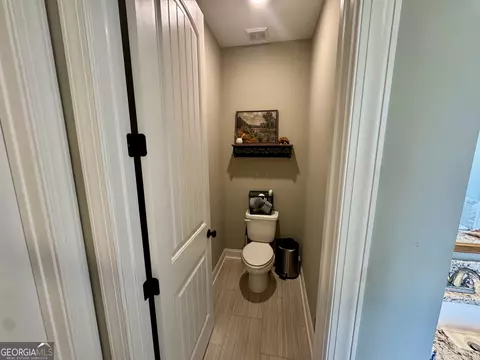 Bath - 122 Silverside Dr, Perry, GA 31069 photo 3 of 4