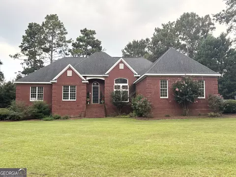 150 Wood Oak Cir, Cochran, GA 31014