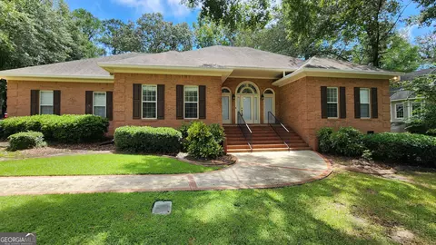 216 Falcon Crst, Warner Robins, GA 31088