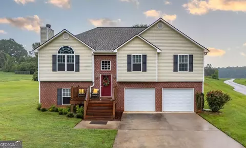 300 Melanie Ct, Bowdon, GA 30108