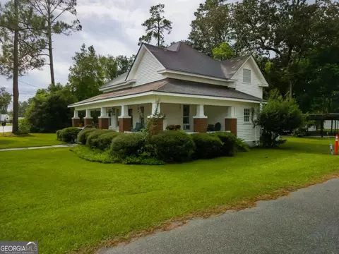 19 N Fiveash St #N/A, Alapaha, GA 31622