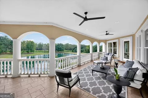Exterior - 1011 Eagle Feather Trl, Perry, GA 31069 photo 3 of 33