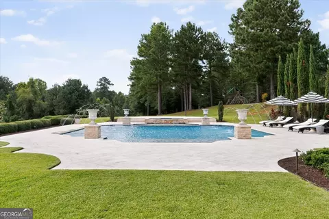 Exterior - 1011 Eagle Feather Trl, Perry, GA 31069 photo 10 of 33