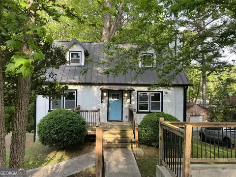 743 San Fernando Dr SE, Smyrna, GA 30080