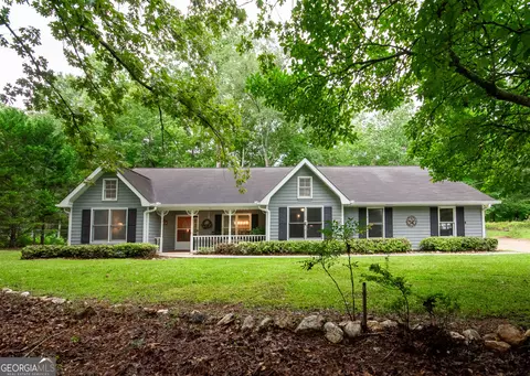 292 S Grayson Trl, Hogansville, GA 30230