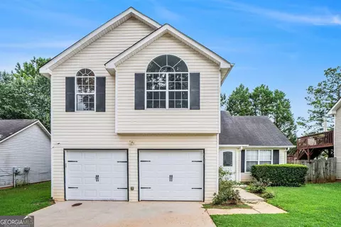 6239 Mathews Dr, Lithonia, GA 30058