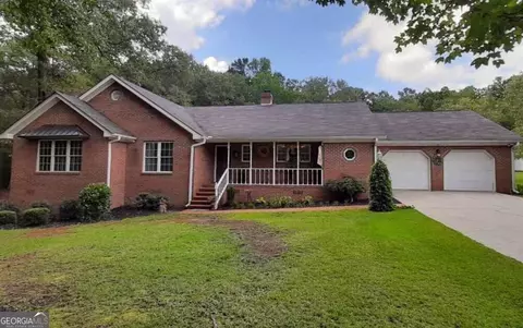 934 Mccollum Rd, Barnesville, GA 30204