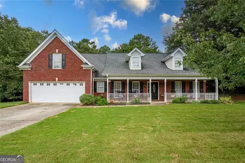 4241 Waverly Downs Dr, Snellville, GA 30039