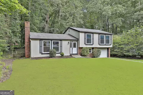 231 Cedar Dr, Peachtree City, GA 30269