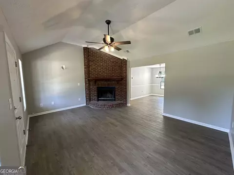103 Ashlund Dr, Centerville, GA 31028 photo 4