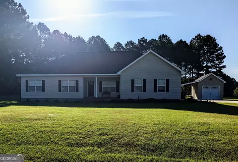 1900 Erin Way, Statesboro, GA 30458