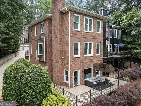 1292 Lenox Park Blvd NE, Atlanta, GA 30319
