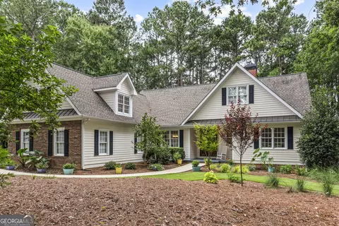 1081 Anchor Bay Cir, Greensboro, GA 30642