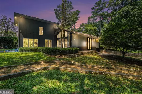 1087 Lee Cir NE, Atlanta, GA 30324