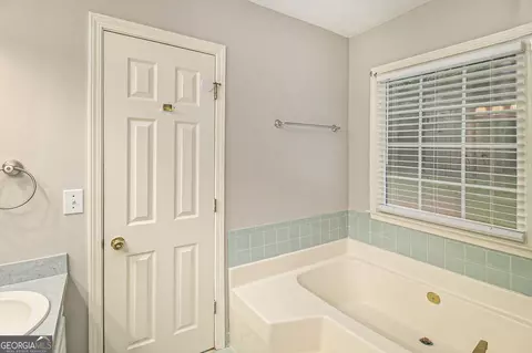 Bath - 340 Radcliffe Trce, Covington, GA 30016 photo 1 of 4