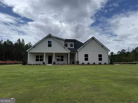 8 Root Dr #13, Newnan, GA 30263