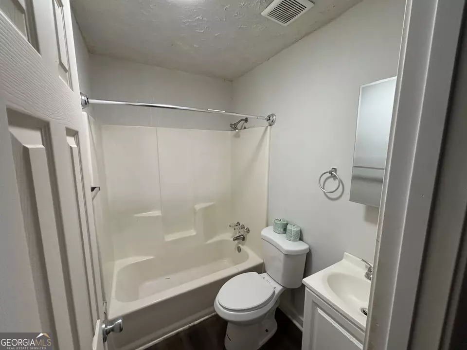  713 Williams St, Griffin, GA 30223 photo 4