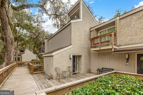 413 Fairway Villas Dr, St. Simons, GA 31522