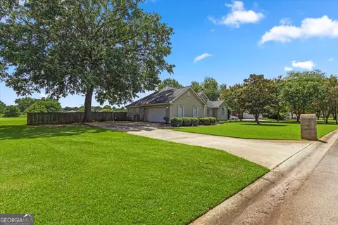 102 Gable Dr, Warner Robins, GA 31088 photo 3